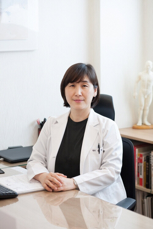 노원 한의원, 생리불순과 불임의 원인인 다낭성난소증후군 한방치료