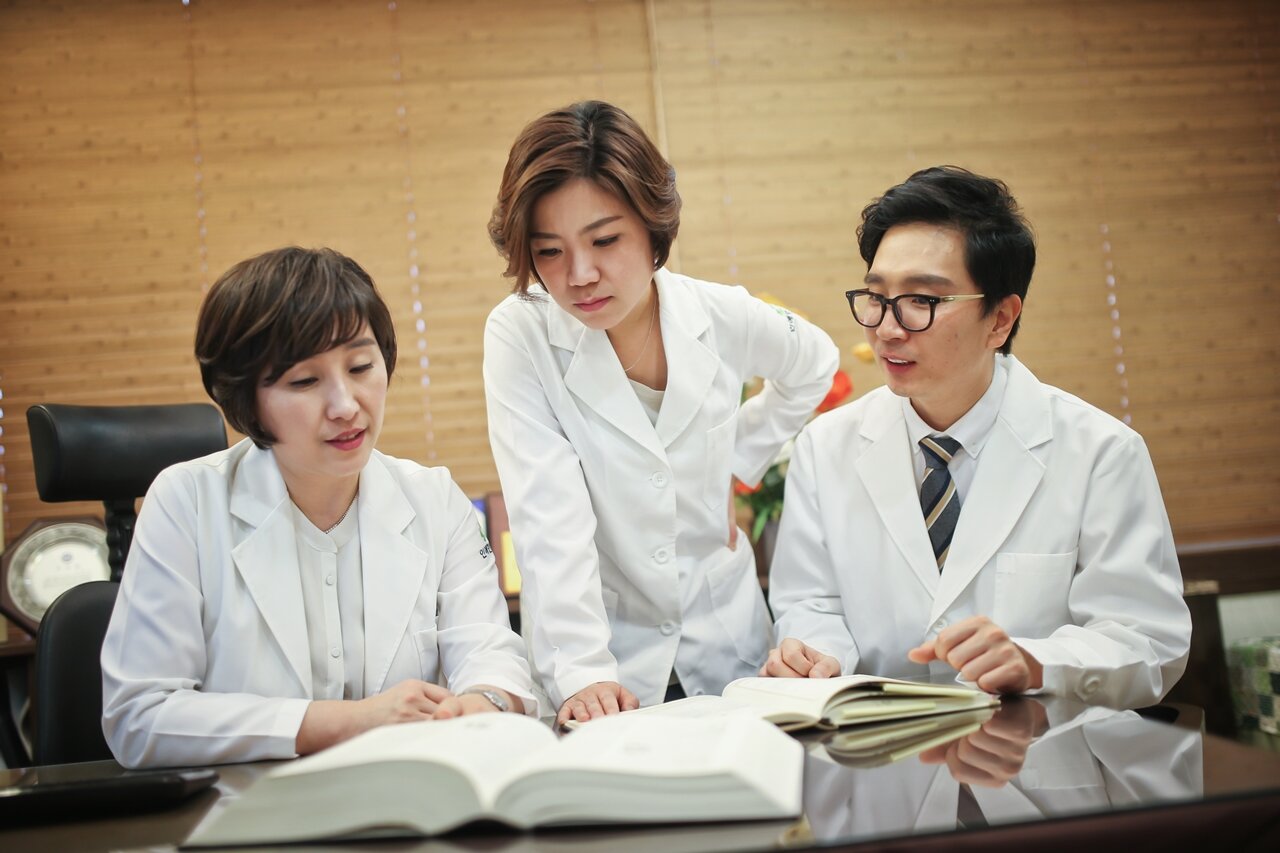 “골반염, 질염 치료가 제대로 되지 않으면 발생 가능성 높아”